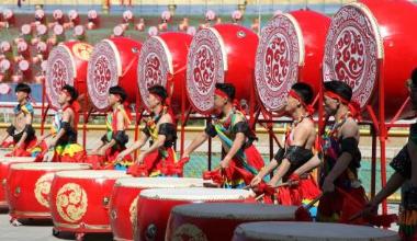 中国·内蒙古马赛暨第六届内蒙古国际马术节在呼和浩特市精彩开赛