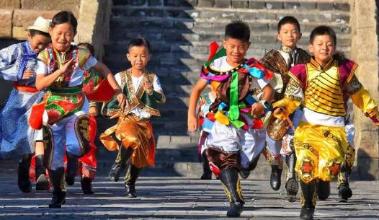 少年那达慕体验团引燃内蒙古夏季亲子旅游市场