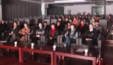 科尔沁区文旅局开展红色文艺轻骑兵主题演讲会