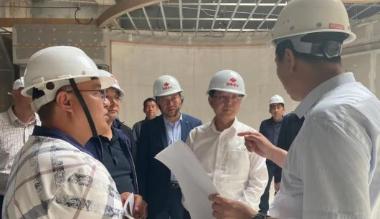 内蒙古自治区文化和旅游厅到鄂尔多斯调研