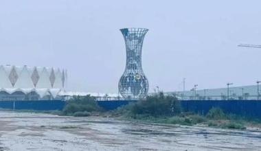 “世界和平瓶”落户巴彦淖尔市乌拉特前旗