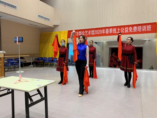 下载(1).jpg