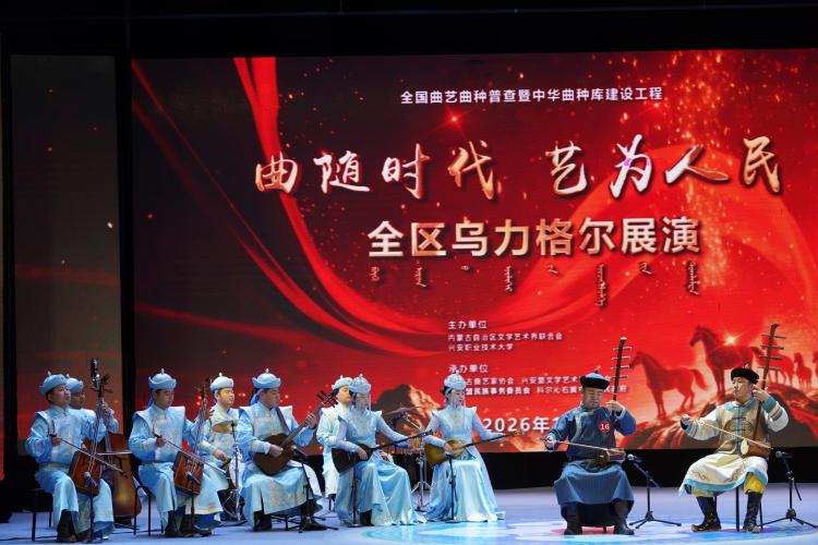 参赛选手精彩演绎。（白风光摄）.jpg